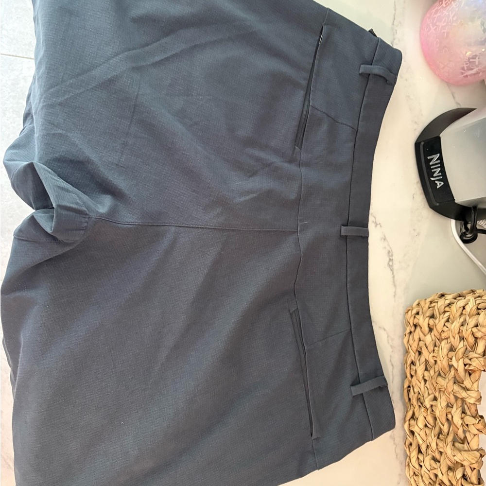 lululemon athletica Men's Dark Gray Performance Shorts